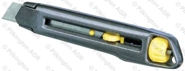 Stanley interlock retractable knife