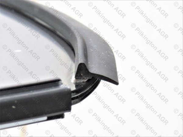 VAUXHALL/OPEL INSIGNIA SAL+HBK+EST RHD 200