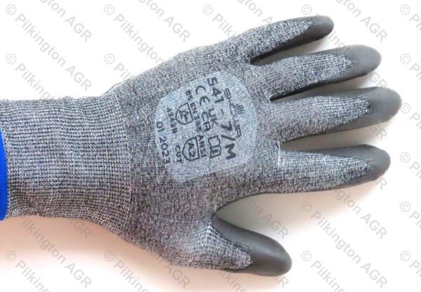 Dyneema cut resistant gloves GLV/541/ M